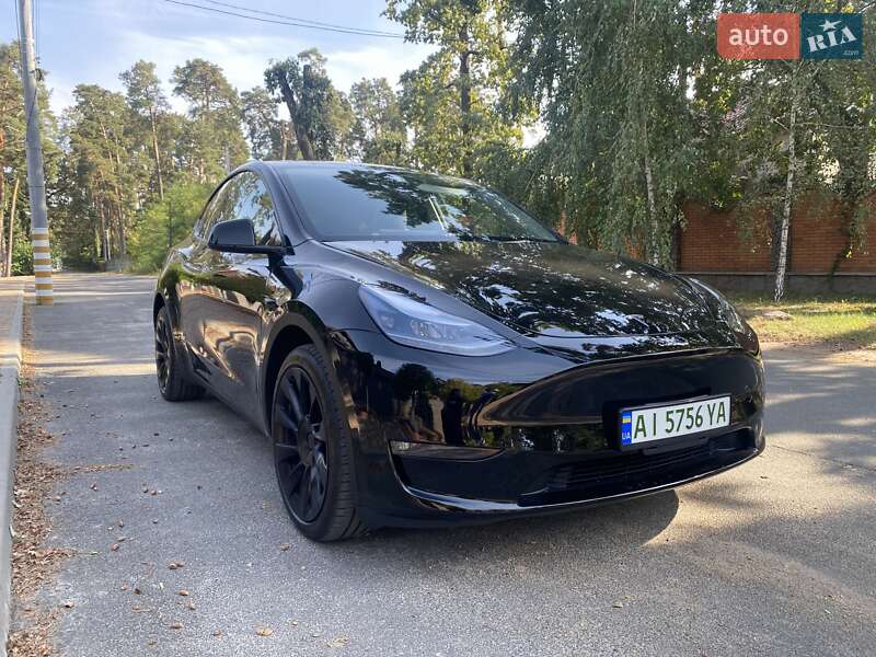 Внедорожник / Кроссовер Tesla Model Y 2023 в Киеве