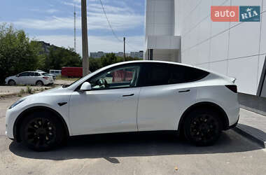 Внедорожник / Кроссовер Tesla Model Y 2022 в 