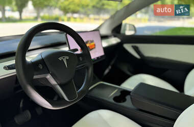 Внедорожник / Кроссовер Tesla Model Y 2022 в 