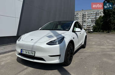 Внедорожник / Кроссовер Tesla Model Y 2022 в 