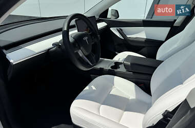 Внедорожник / Кроссовер Tesla Model Y 2022 в 