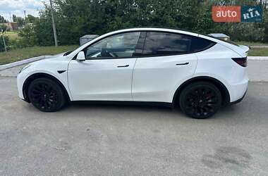 Tesla Model Y 2020