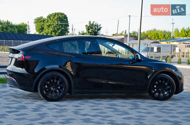 Позашляховик / Кросовер Tesla Model Y 2022 в 