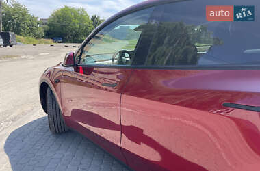 Внедорожник / Кроссовер Tesla Model Y 2024 в 