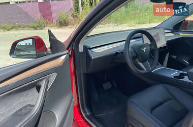 Внедорожник / Кроссовер Tesla Model Y 2024 в 