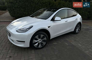 Внедорожник / Кроссовер Tesla Model Y 2021 в 