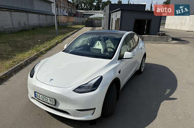 Tesla Model Y 2022