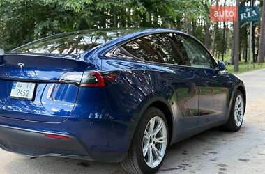 Позашляховик / Кросовер Tesla Model Y 2021 в 