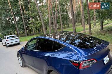 Позашляховик / Кросовер Tesla Model Y 2021 в 