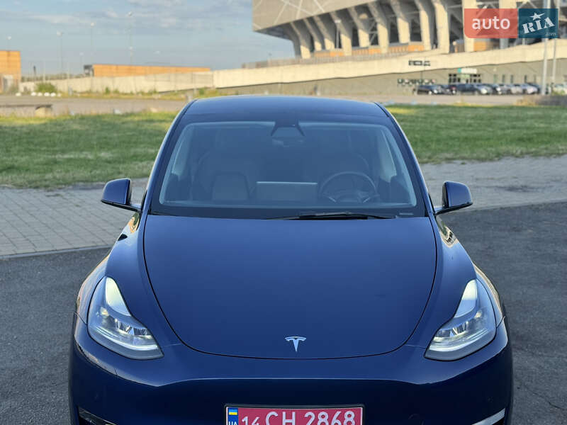Позашляховик / Кросовер Tesla Model Y 2022 в Львові