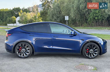 Позашляховик / Кросовер Tesla Model Y 2022 в 