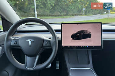 Позашляховик / Кросовер Tesla Model Y 2022 в 