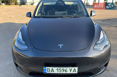 Позашляховик / Кросовер Tesla Model Y 2021 в 