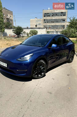 Tesla Model Y 2022