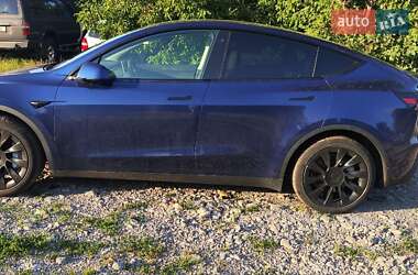Позашляховик / Кросовер Tesla Model Y 2021 в 