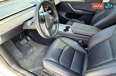 Позашляховик / Кросовер Tesla Model Y 2022 в 