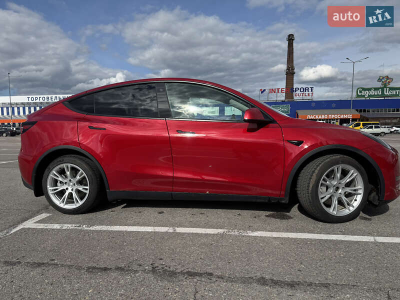 Позашляховик / Кросовер Tesla Model Y 2020 в Львові