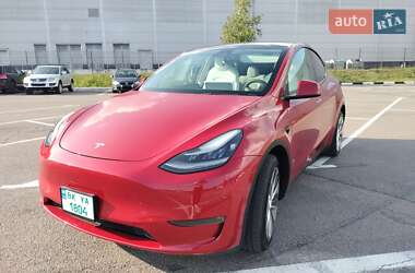 Внедорожник / Кроссовер Tesla Model Y 2023 в 