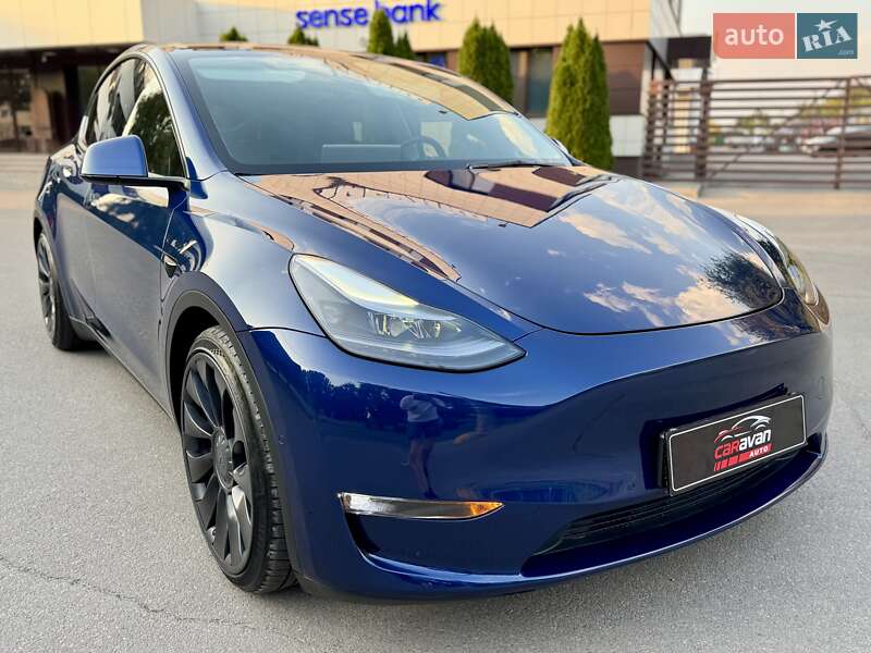 Tesla Model Y 2022