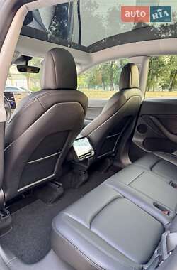 Позашляховик / Кросовер Tesla Model Y 2022 в 