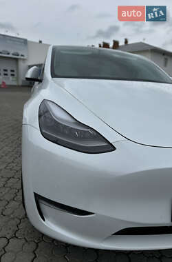 Внедорожник / Кроссовер Tesla Model Y 2022 в 