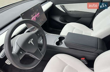 Внедорожник / Кроссовер Tesla Model Y 2022 в 
