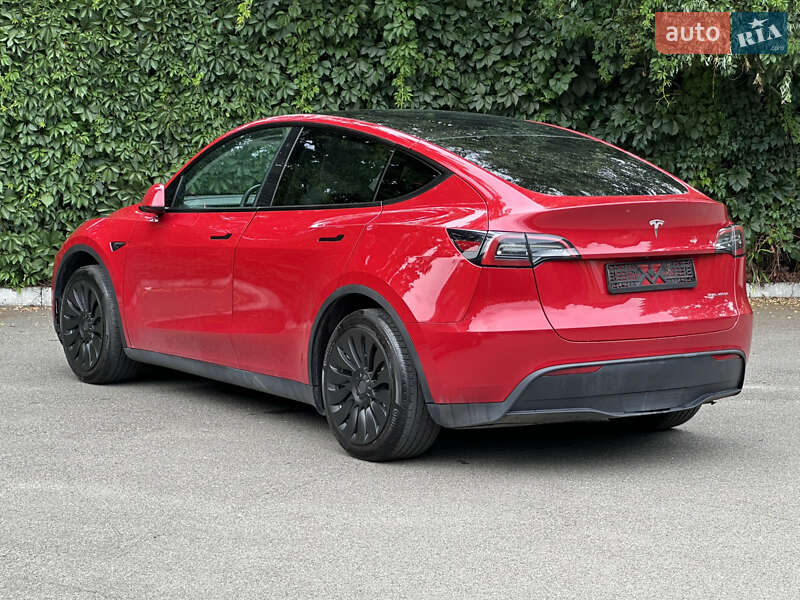 Позашляховик / Кросовер Tesla Model Y 2023 в Києві
