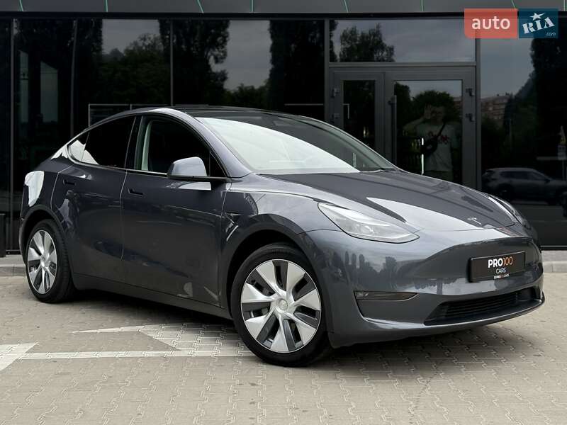Позашляховик / Кросовер Tesla Model Y 2023 в Києві