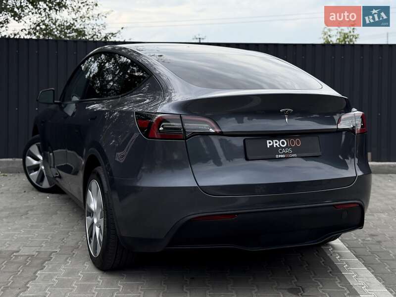 Позашляховик / Кросовер Tesla Model Y 2023 в Києві