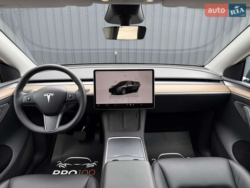 Позашляховик / Кросовер Tesla Model Y 2023 в Києві