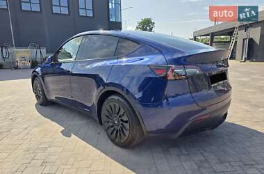 Внедорожник / Кроссовер Tesla Model Y 2023 в 