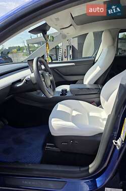Внедорожник / Кроссовер Tesla Model Y 2023 в 