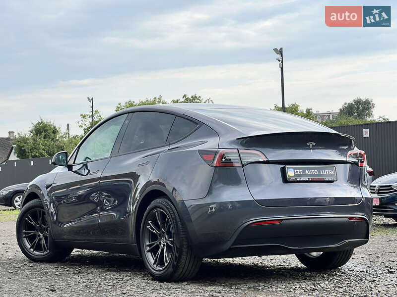 Внедорожник / Кроссовер Tesla Model Y 2022 в Луцке