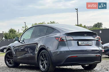 Внедорожник / Кроссовер Tesla Model Y 2022 в 
