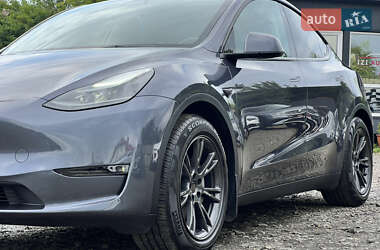 Внедорожник / Кроссовер Tesla Model Y 2022 в 