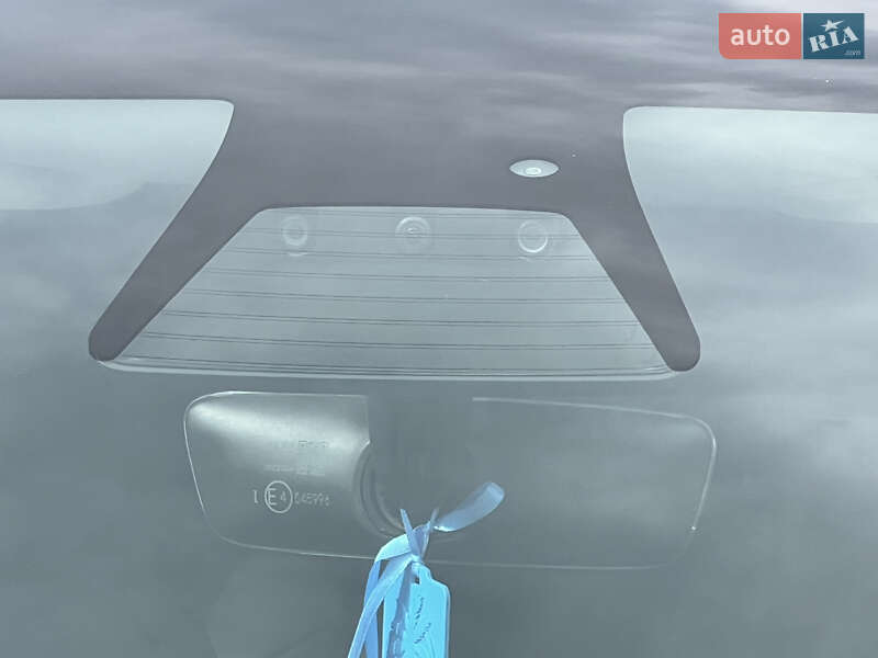 Внедорожник / Кроссовер Tesla Model Y 2022 в Луцке