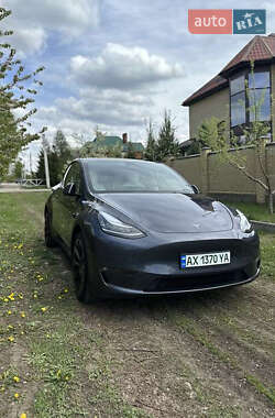 Позашляховик / Кросовер Tesla Model Y 2021 в 