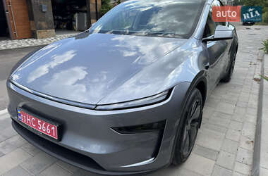 Внедорожник / Кроссовер Tesla Model Y 2025 в 