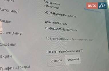 Внедорожник / Кроссовер Tesla Model Y 2022 в 
