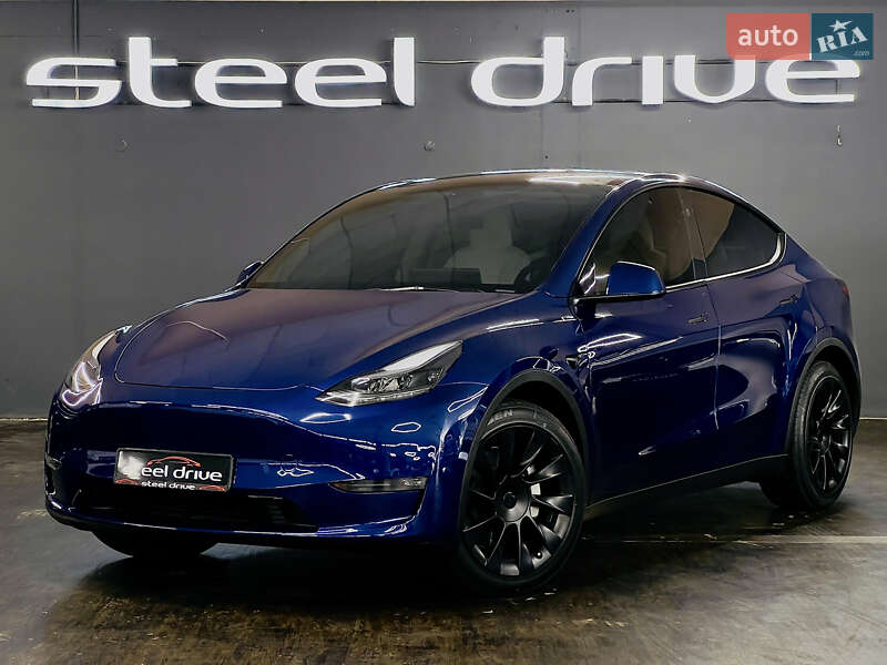 Tesla Model Y 2023