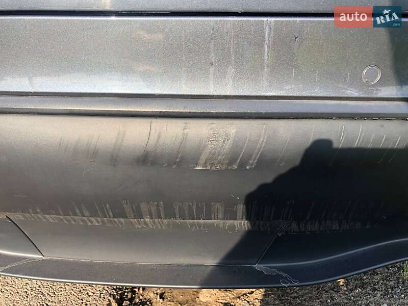 Позашляховик / Кросовер Tesla Model Y 2021 в Луцьку