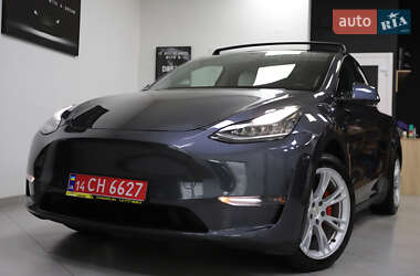 Tesla Model Y 2021