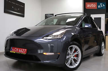 Позашляховик / Кросовер Tesla Model Y 2021 в 