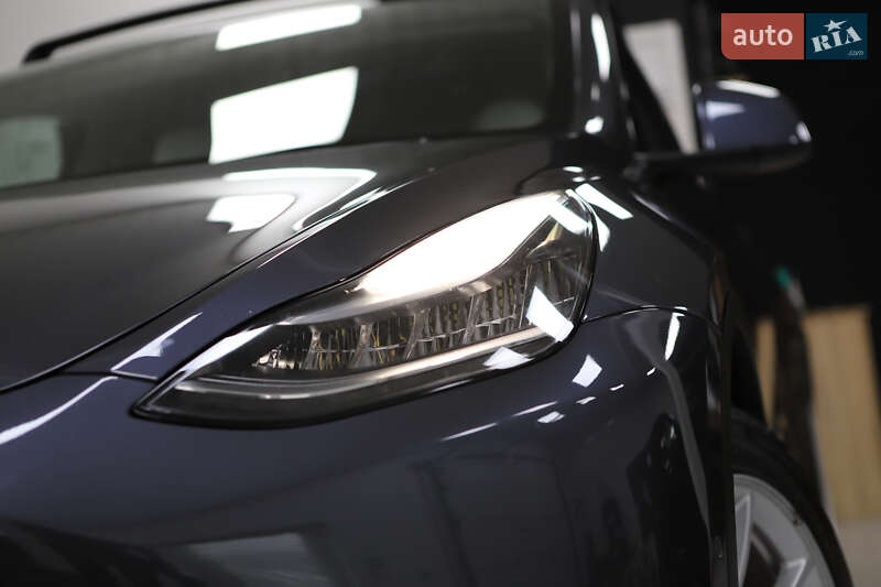Внедорожник / Кроссовер Tesla Model Y 2021 в Дрогобыче