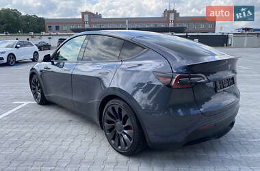 Внедорожник / Кроссовер Tesla Model Y 2020 в 