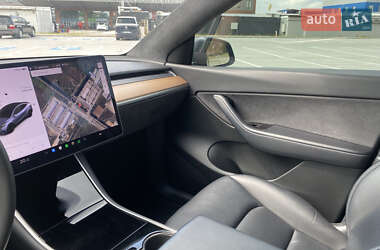 Внедорожник / Кроссовер Tesla Model Y 2020 в 