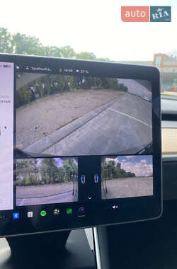Внедорожник / Кроссовер Tesla Model Y 2020 в 
