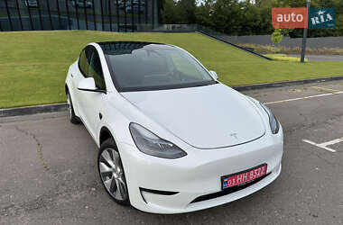 Позашляховик / Кросовер Tesla Model Y 2023 в 