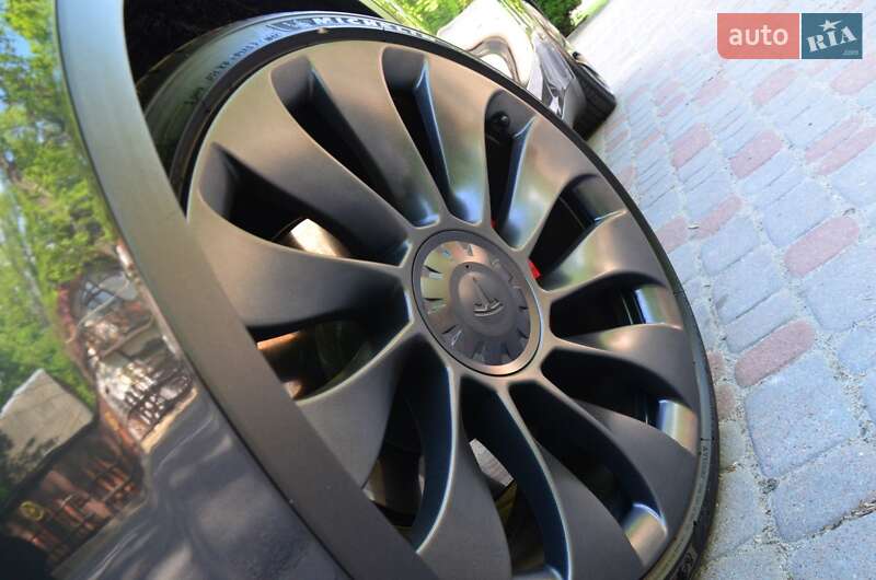 Внедорожник / Кроссовер Tesla Model Y 2024 в Дрогобыче