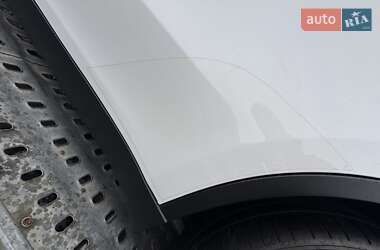 Позашляховик / Кросовер Tesla Model Y 2022 в 